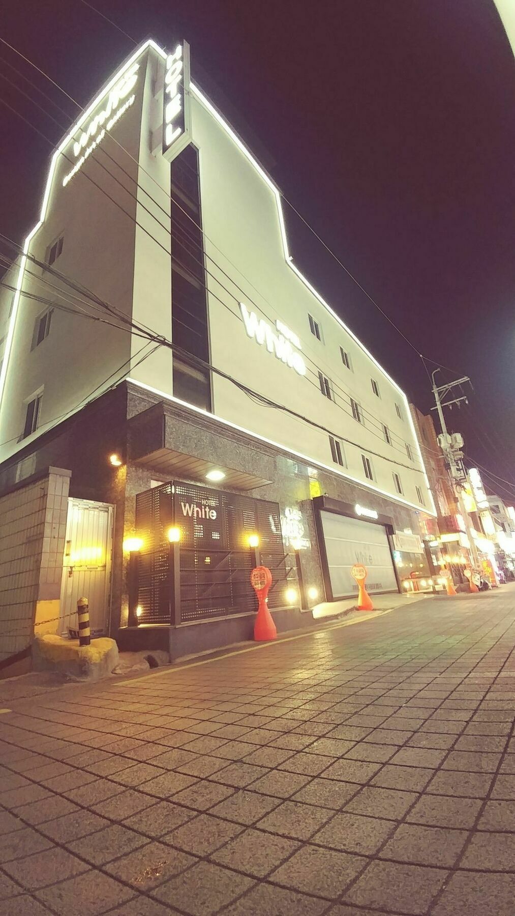 White Hotel Suwon Dış mekan fotoğraf